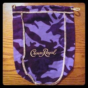 Crown Royal camo bag 750 ml